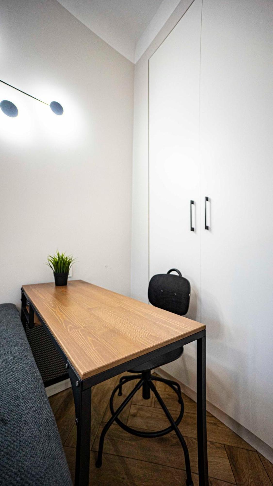 Apartament W Centrum Warszawy - Dworzec Centralny ワルシャワ エクステリア 写真