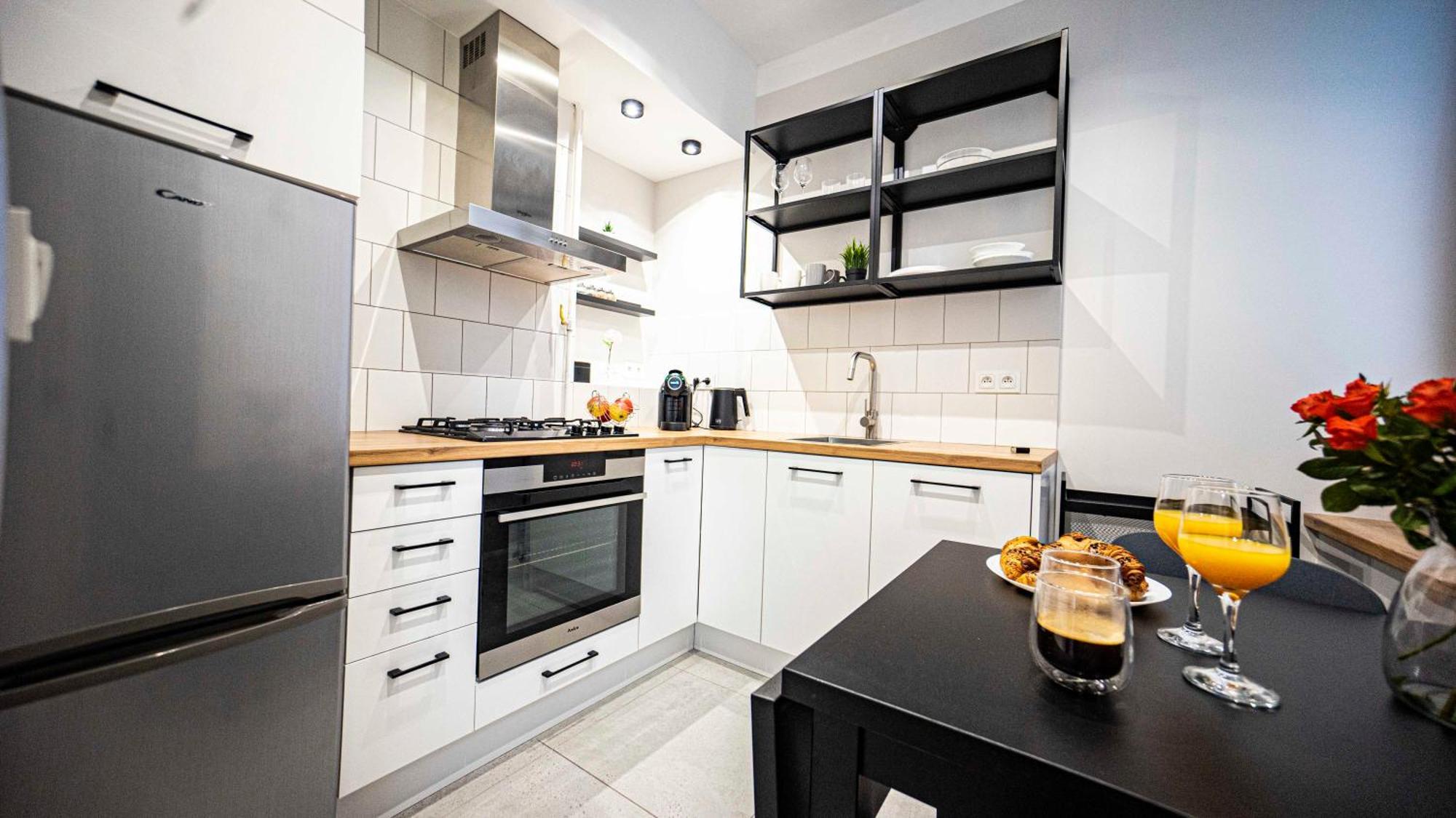 Apartament W Centrum Warszawy - Dworzec Centralny ワルシャワ エクステリア 写真